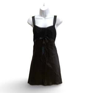 Vintage Body Chic Short Nightgown